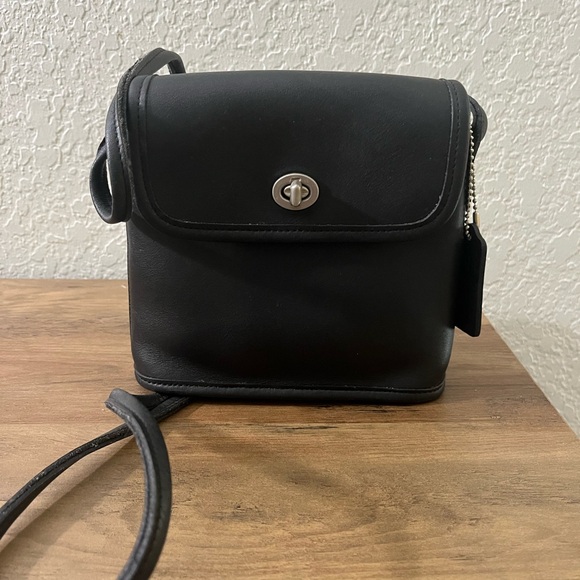 Coach Handbags - Coach Black Leather Crossbody Bag